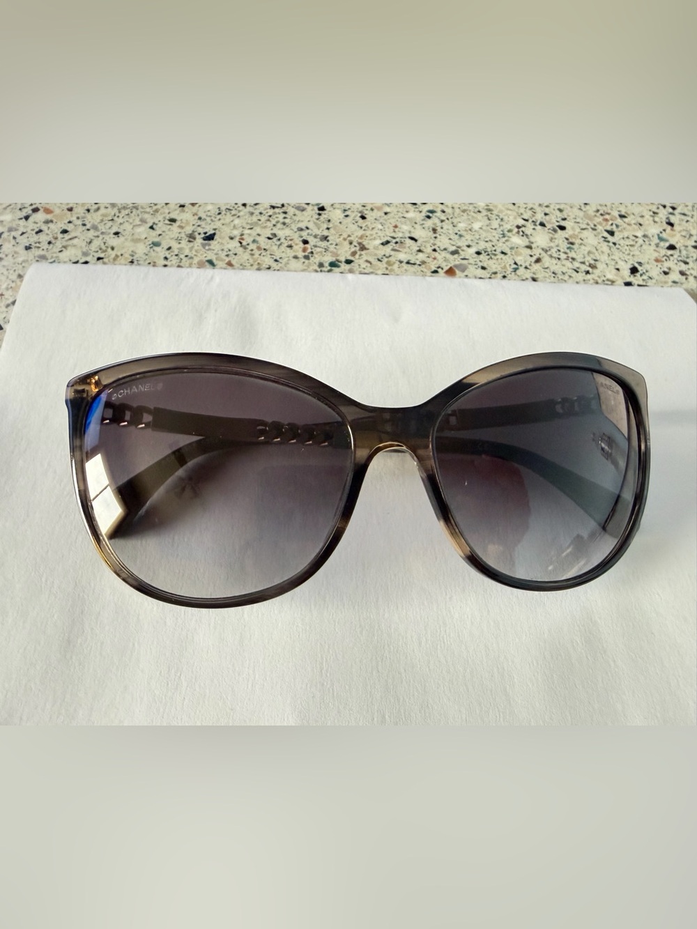 Chic Oversized Chanel Women's Sunglasses - Smoke Gradient Lenses